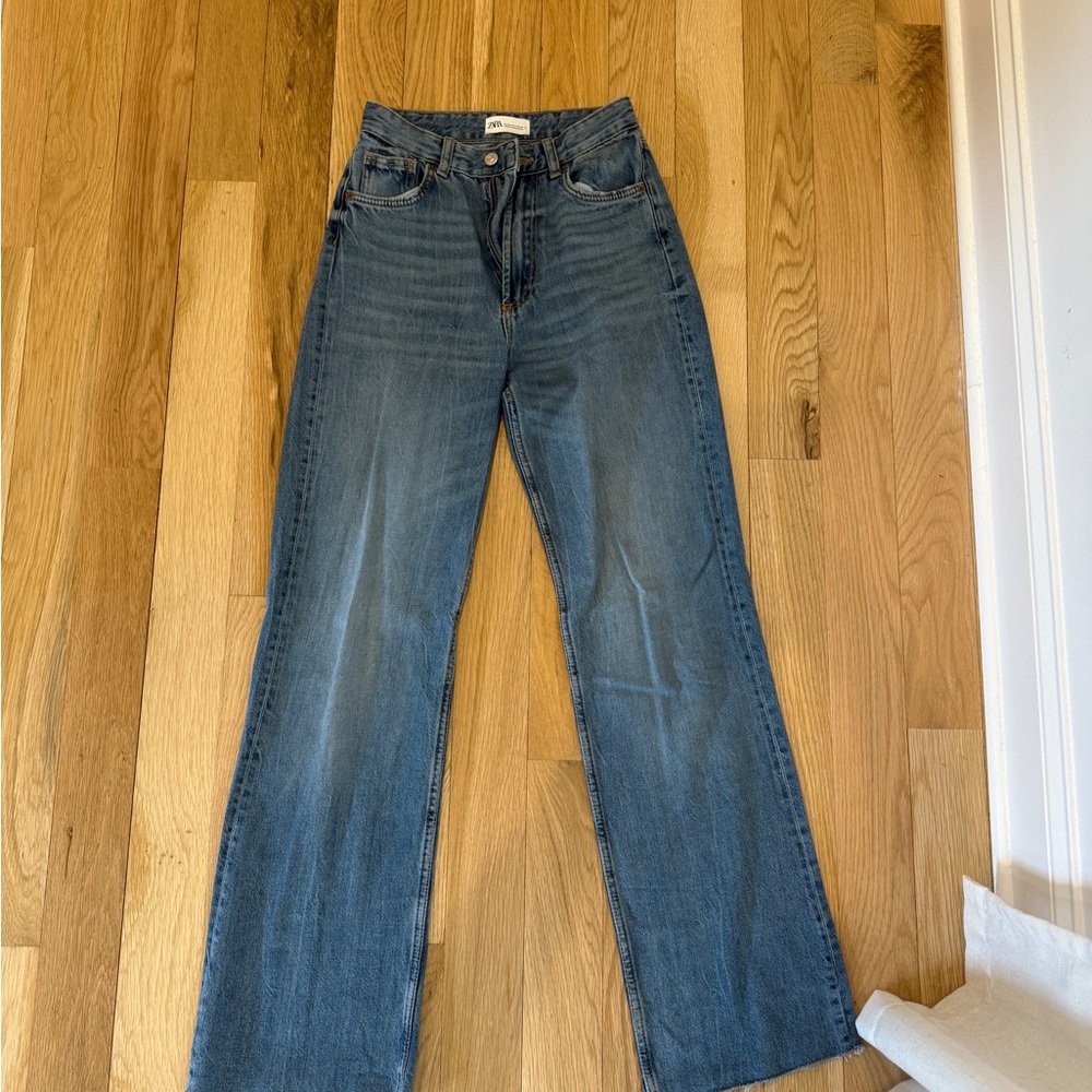 Zara Bootcut Jeans in Classic Blue